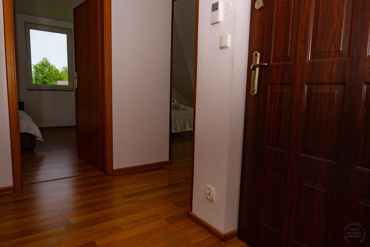 Isaan Ostrzyce Guest House Esterno foto