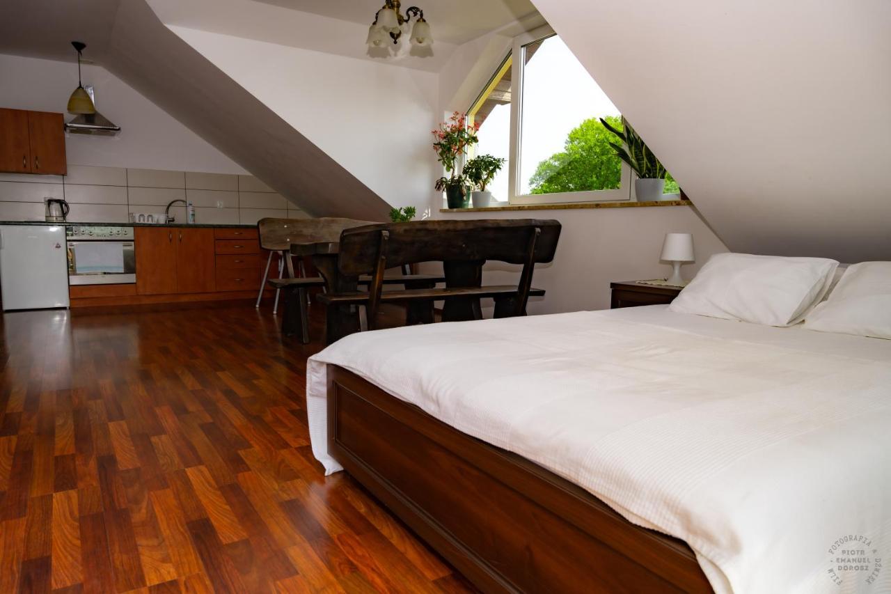 Isaan Ostrzyce Guest House Esterno foto
