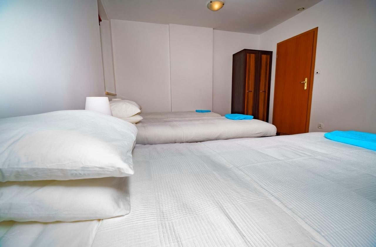 Isaan Ostrzyce Guest House Esterno foto