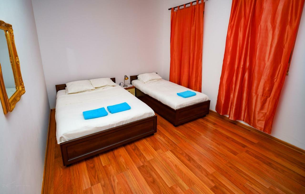 Isaan Ostrzyce Guest House Esterno foto